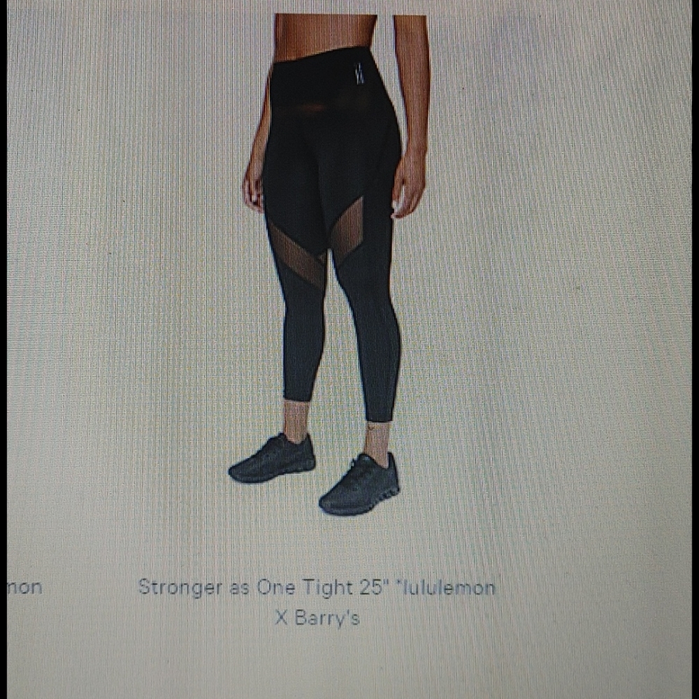 Stronger as One Tight x Barry's Black 25" size 6